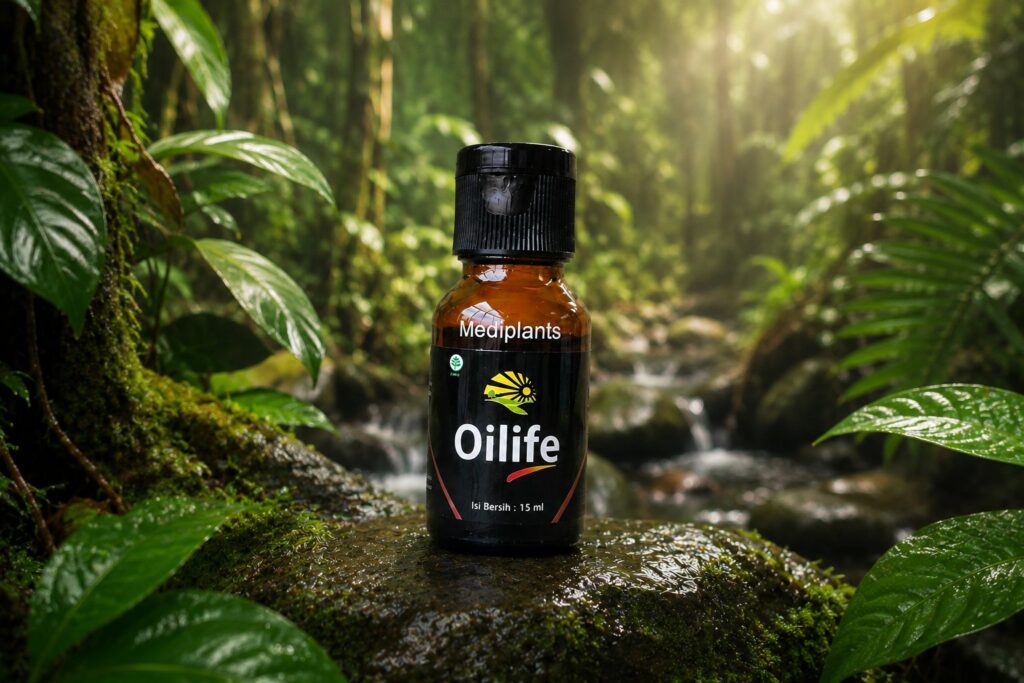 Oilife minyak oles herbal untuk benjolan dalam kemasan botol 15ml